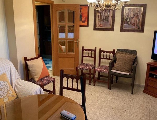 Продажа квартиры в Calle Santa María del Valle, Distrito El Valle - Universidad thumbnail 2