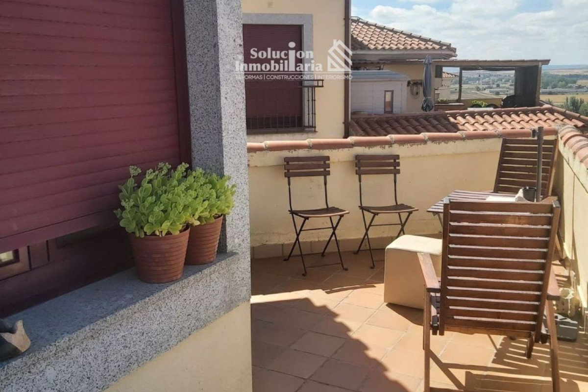Penthouse sale in , Cabrerizos photo 1