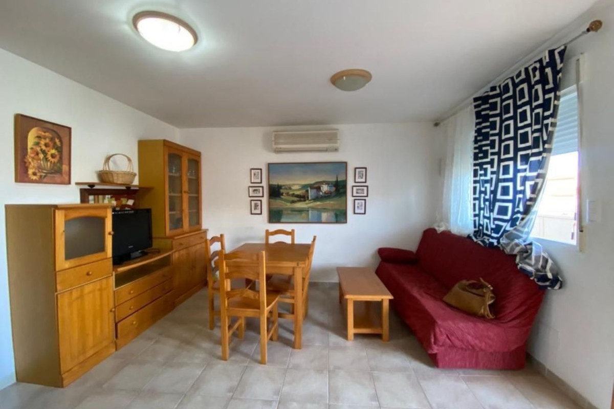 Venta de piso en Calle Jorge Luis Borges, Águilas
photo 2