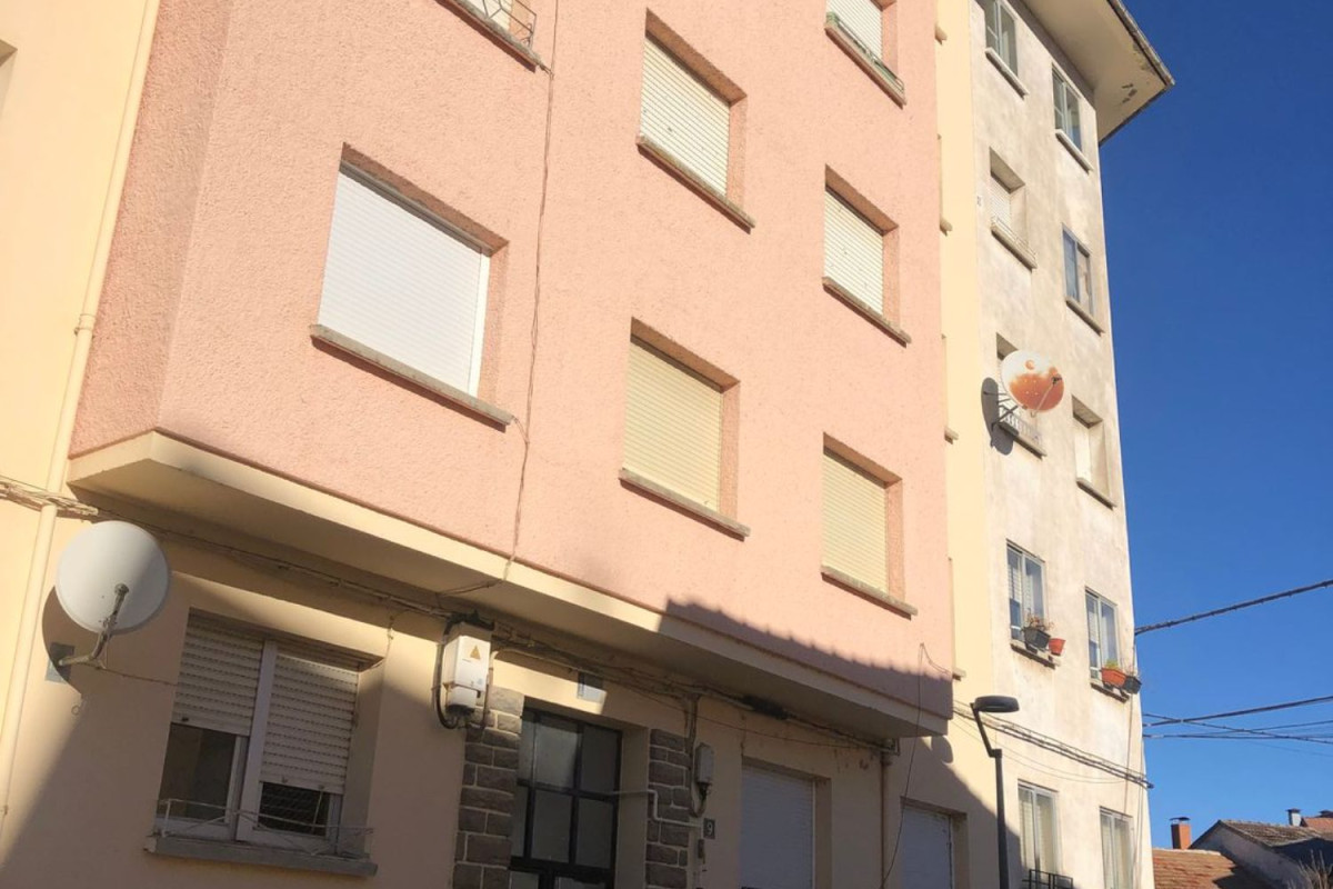 Продажа квартиры на Calle Capitiellos, 9, Сабиньяниго
photo 1