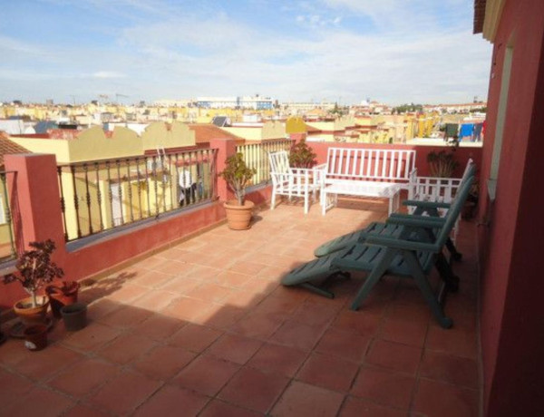 Semi-detached house for sale in  Blanca Paloma , Bormujos photo 1
