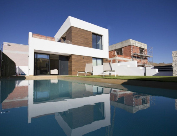 Chalet independiente en venta en Pueblo Español - Coveta Fumá , El Campello thumbnail 1