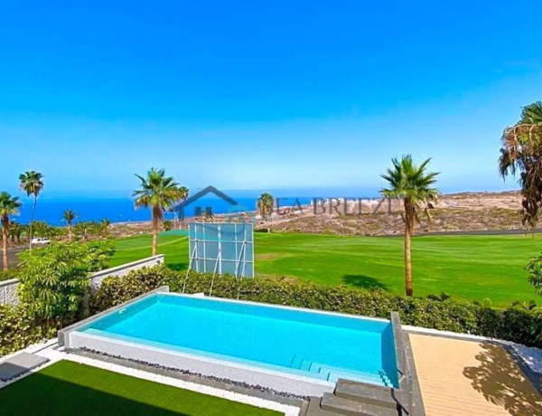 Chalet independiente en venta en Costa Adeje , Adeje thumbnail 1