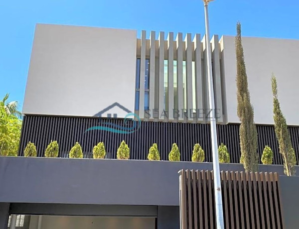 Chalet independiente en venta en Costa Adeje , Adeje thumbnail 2