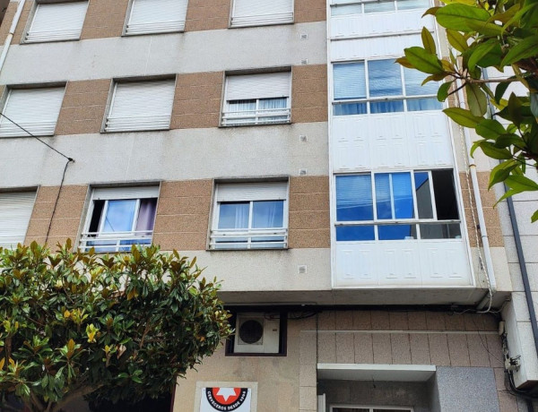 Piso en venta en , A Rua thumbnail 2