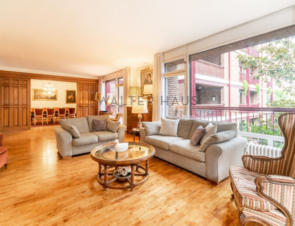 Piso en venta en Calle del Rosari, 45, Barcelona thumbnail 1