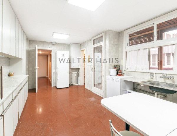 Piso en venta en  Calle del Rosari, 45, Barcelona photo 4