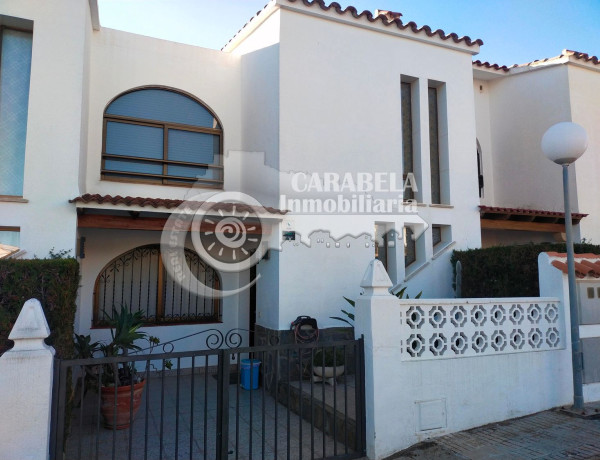 Semi-detached house for sale in Avenida de la Estacion, 103 , Peñíscola photo 1