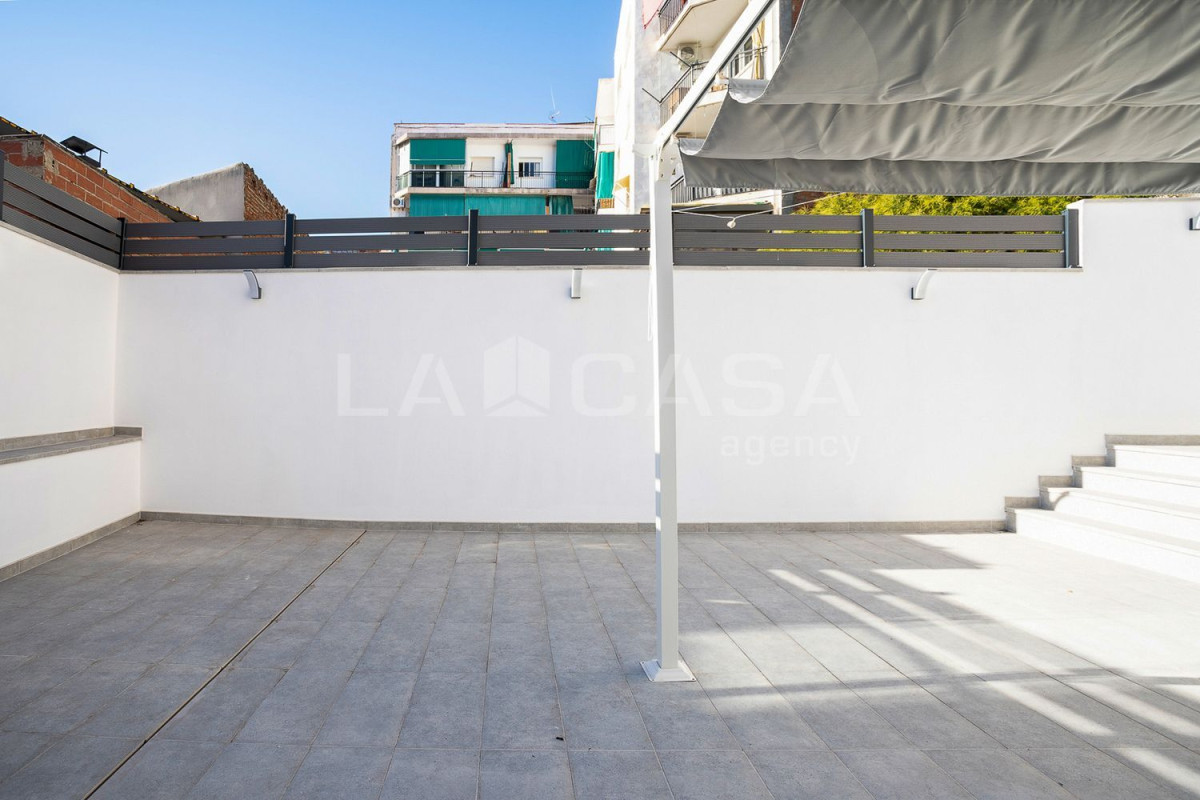 Sale of ground in Calle de Santa Teresa, Gavà
 photo 2