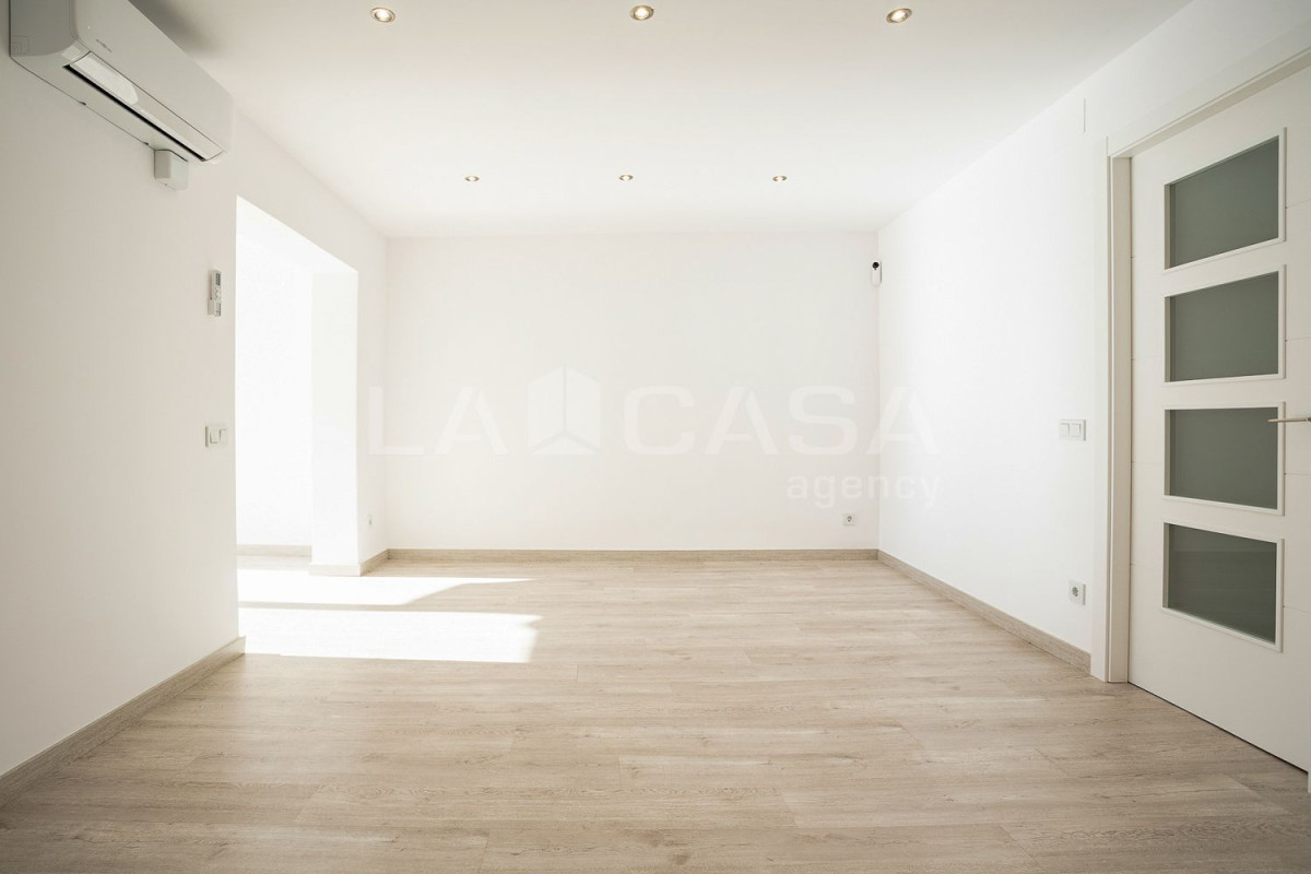 Sale of ground in Calle de Santa Teresa, Gavà
 photo 4