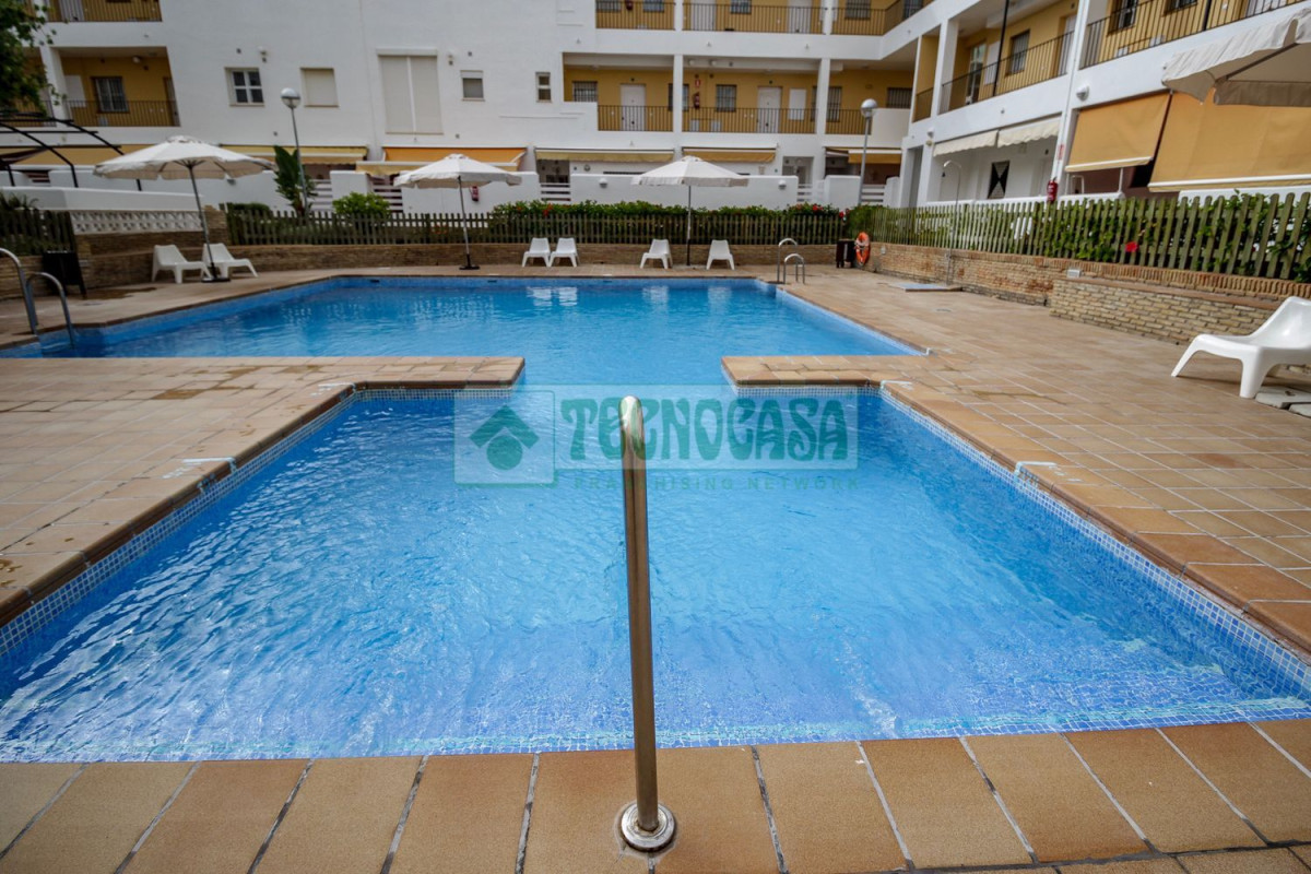 Penthouse sale in  Avenida pez espada, 3, Rota photo 2