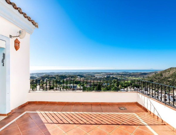 Chalet independiente en venta en Calle Torre Esteril, 90, Benahavís photo 1
