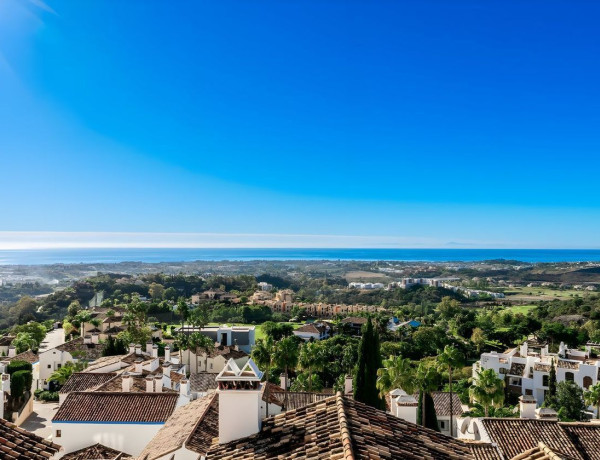 Chalet independiente en venta en  Calle Torre Esteril, 90, Benahavís photo 4