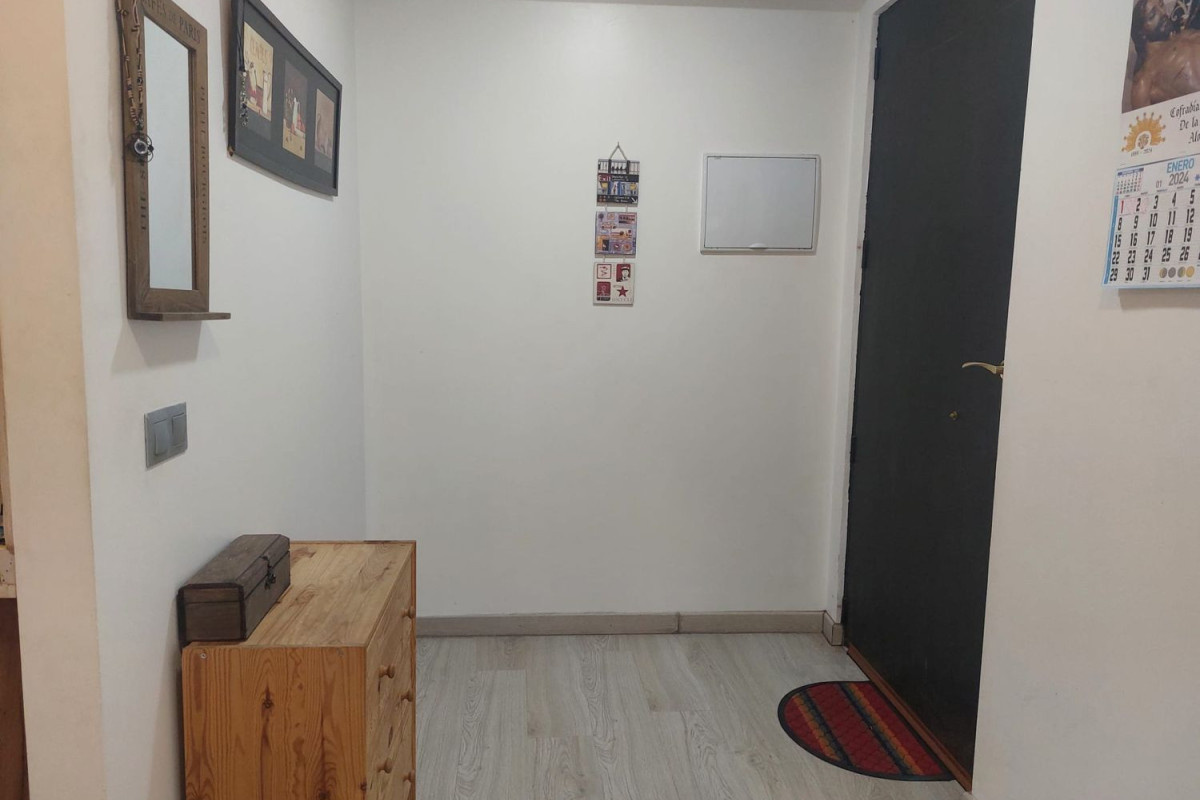 Продажа квартиры в Бульвар - Плаза Кастилья, Азукека-де-Энарес
photo 1