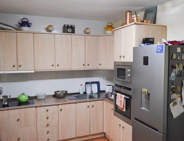 Продажа квартиры в  Calle agustin Zurbarán s/n, Santa Lucía de Tirajana photo 4