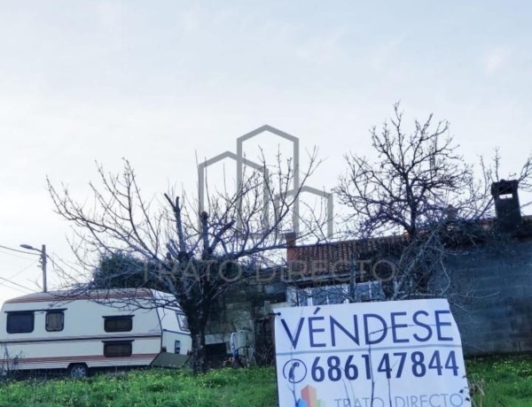 Terreno en venta en calle Outeiriño photo 4