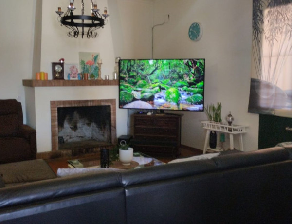 Rustic property for sale in , Cantillana photo 4