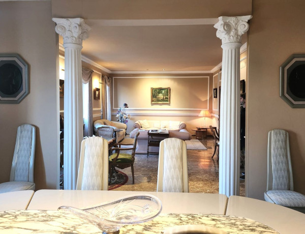 Piso en venta en Gran via marques del turia, València thumbnail 2