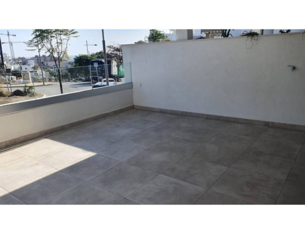 First floor for sale in Calle Polonia, Estepona thumbnail 1