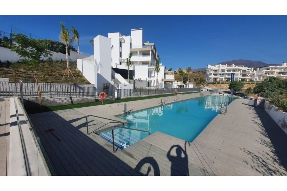 Sale of ground in Calle Polonia, Estepona
 photo 4