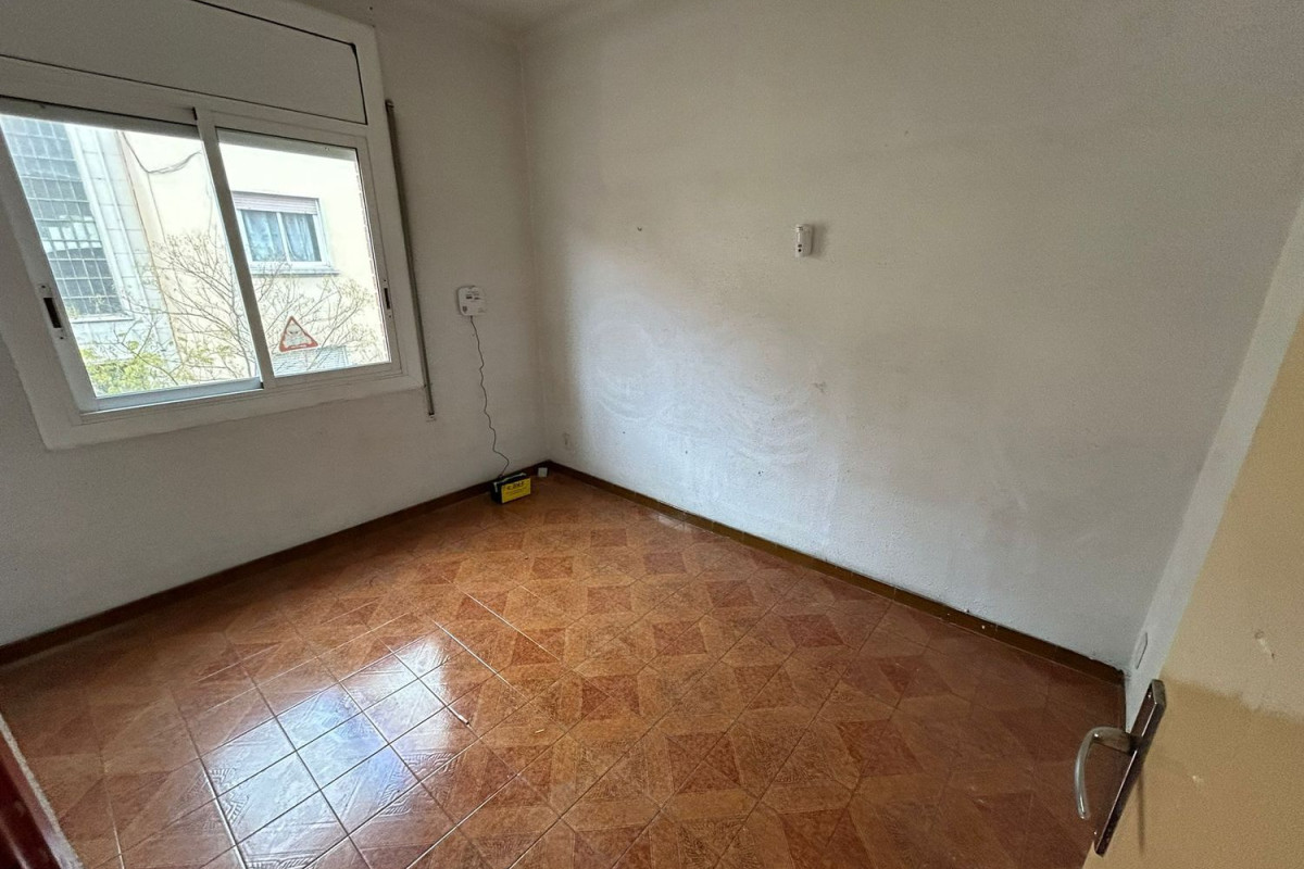 Venta de piso en Calle Treball, Hospitalet de Llobregat
 photo 3