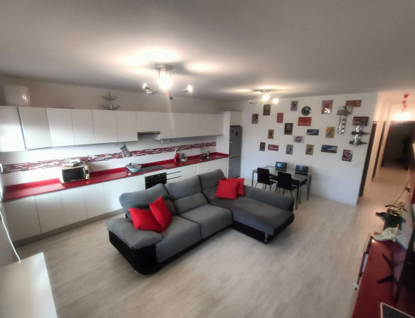 First floor for sale in  Calle Orilla, La Oliva photo 1
