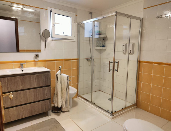 First floor for sale in  Calle Orilla, La Oliva photo 3