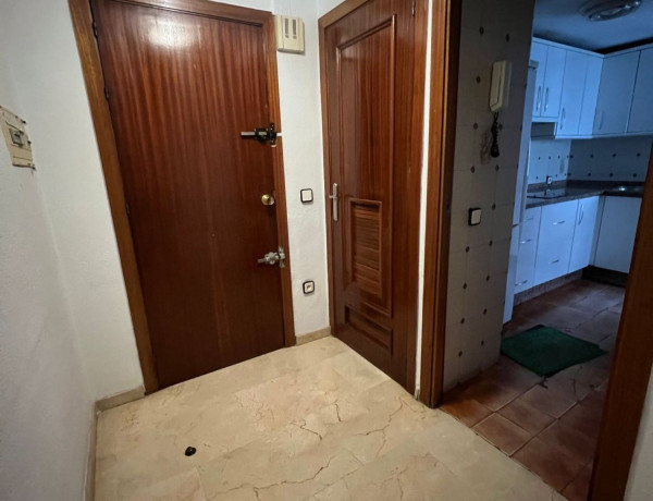 Apartment for sale in  Avenida de los Molinos, Distrito Centro - Casco Histórico photo 2