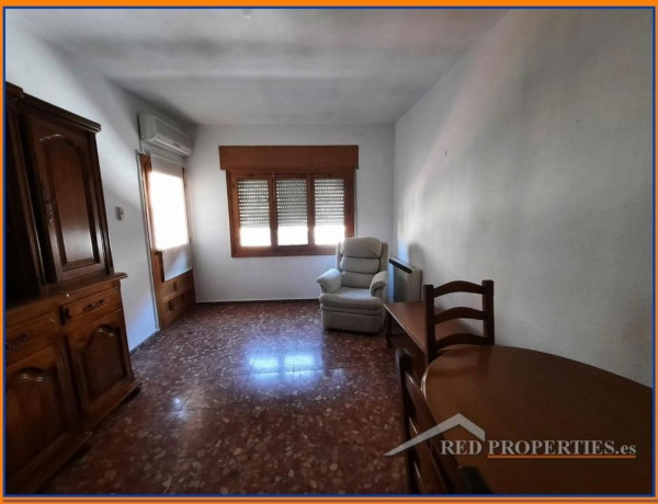Piso en venta en , Olias del Rey photo 1