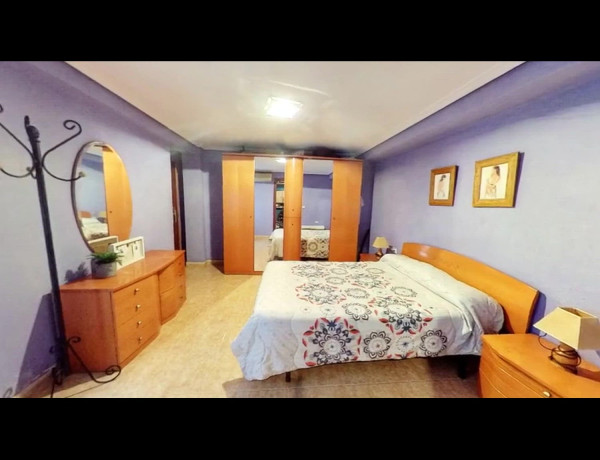Apartment for sale in Calle l'Almara, Burjassot photo 1