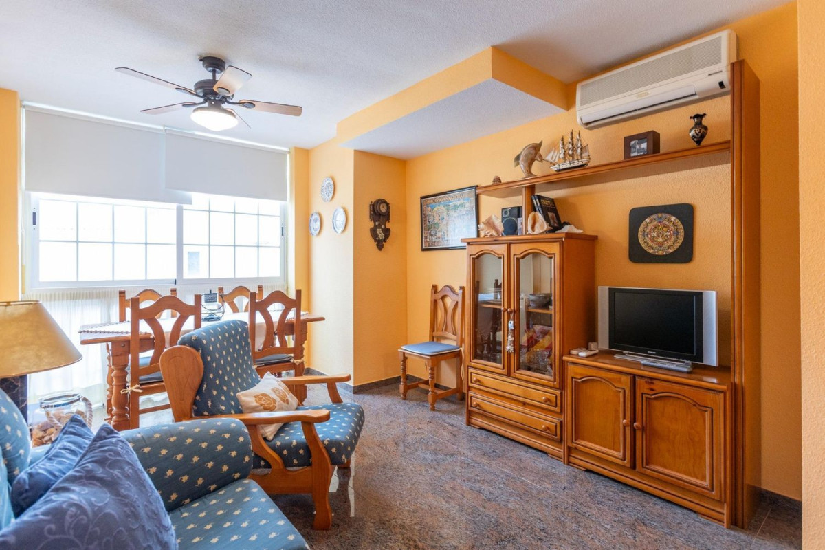 Venta de piso en PENELOPE, Motril
photo 1