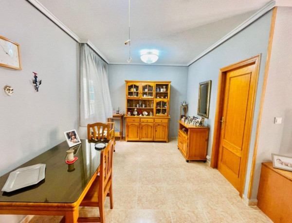 First floor for sale in  Centro , Torrevieja photo 4