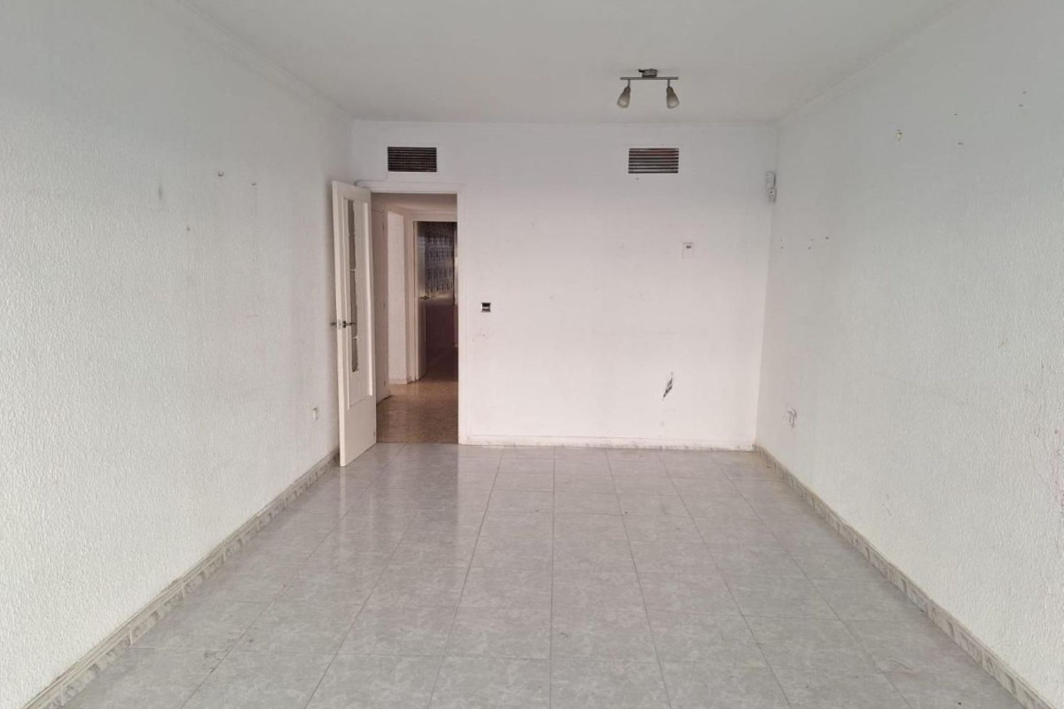 Venta de piso en Carretera de Barcelona, 658, Sabadell
 photo 3