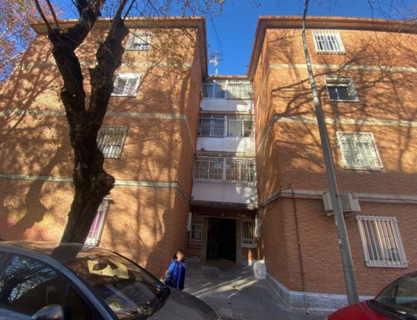 Piso en venta en Avenida de Nuestra Señora de Belén, Alcalá de Henares thumbnail 1