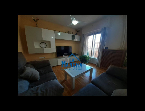 Apartment for sale in Calle Doctor García Reyes, Albacete photo 1