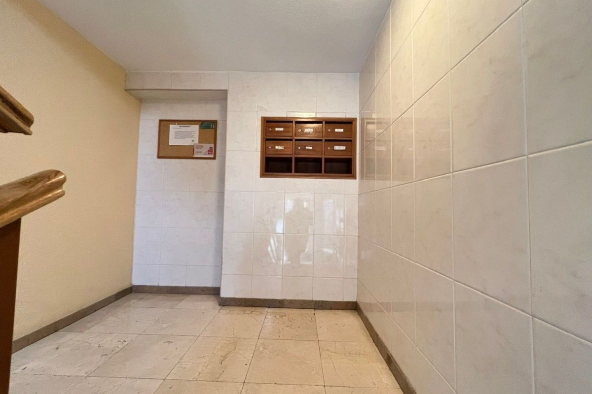Продажа квартиры на Calle San Isidro, Азукека-де-Энарес
photo 5