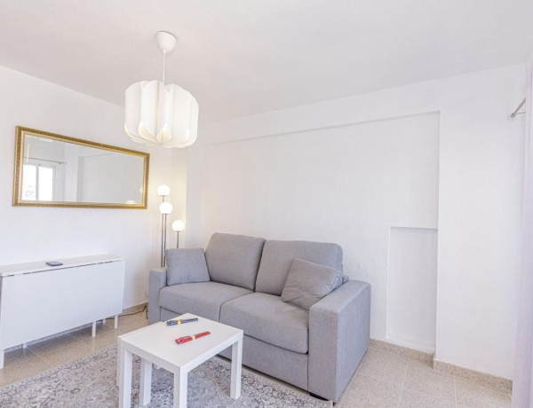 Piso en venta en  Calle Luis Vives, Benalmádena photo 3