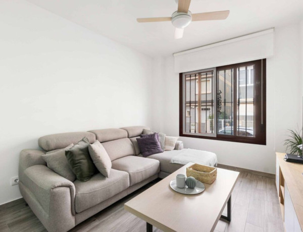 First floor for sale in  Torre de la Horadada , Pilar de la Horadada photo 4