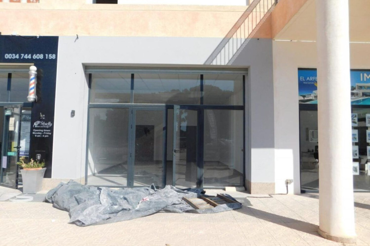 Properties for sale and rent in Spain photo 1