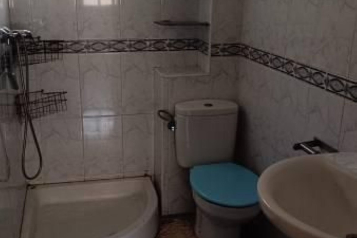 Продажа квартиры на Calle Virgen de los Desamparados, Дос Германаc
photo 4