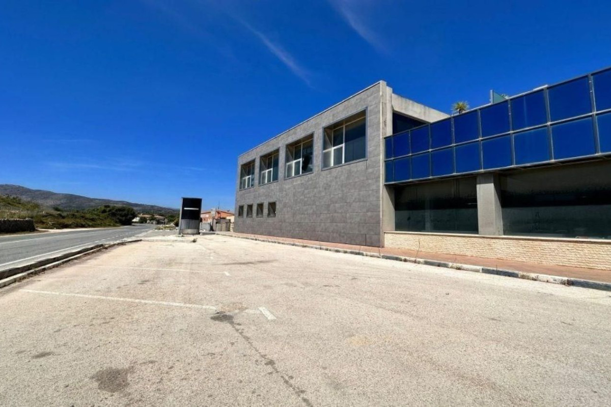 Propiedades en venta y alquiler en España photo 5