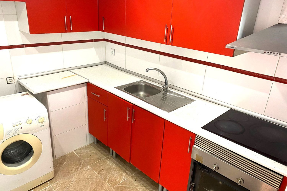 Venta de bajo en muntanyan, Gandia
photo 1