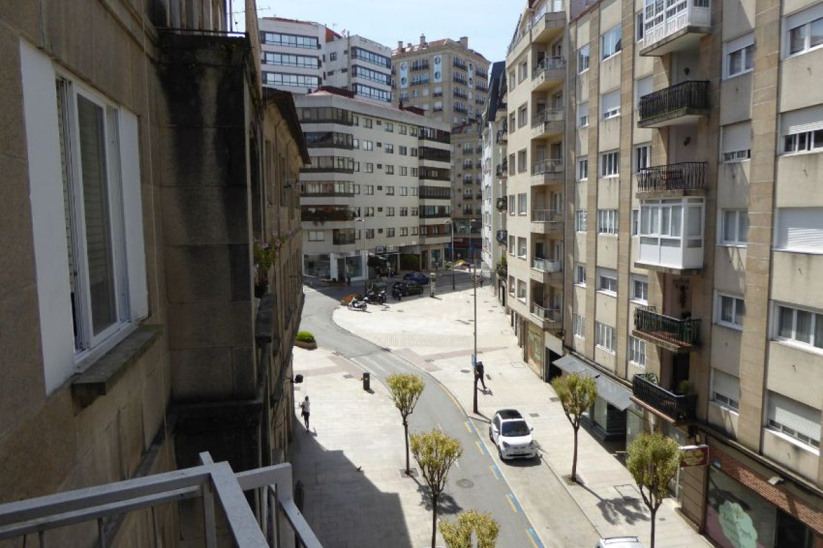 Sale of apartment in Calle Padre Don, 3, Vigo
photo 1
