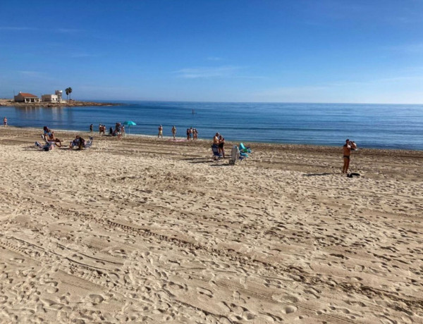 First floor for sale in Centro , Torrevieja thumbnail 1
