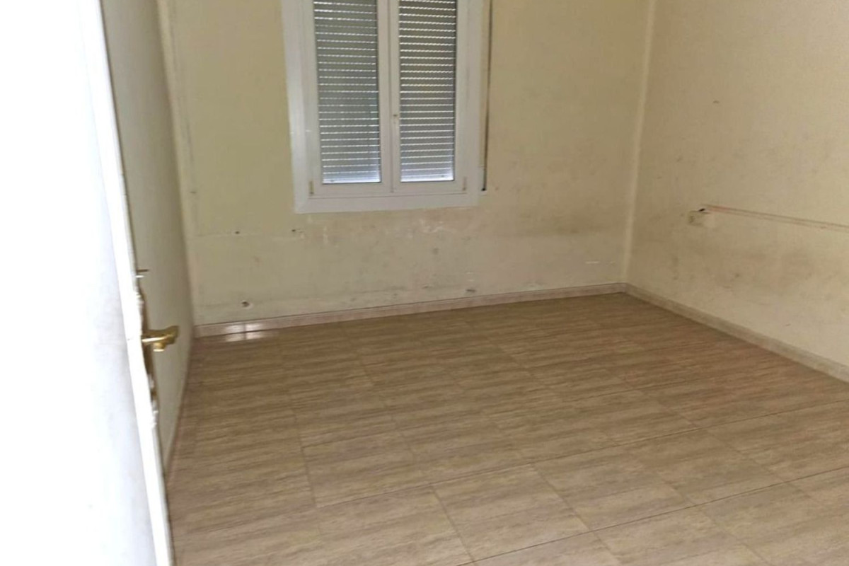 Venta de piso en Veinat, Salt
 photo 2