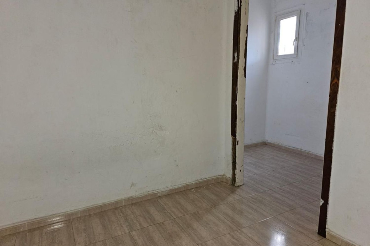Venta de piso en Veinat, Salt
 photo 3