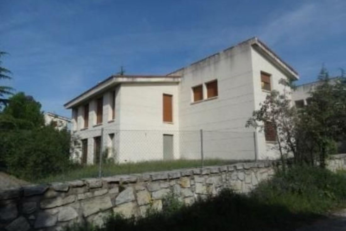 Terreno en venta en Lozoyuela-Navas-Sieteiglesias, Madrid photo 3