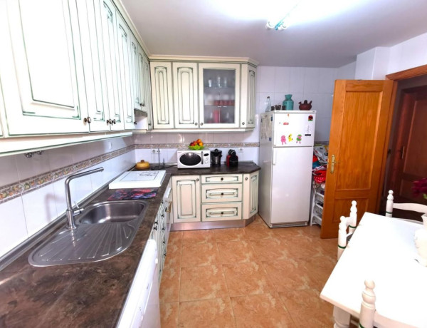Таунхаус на продажу в , Ugena photo 2