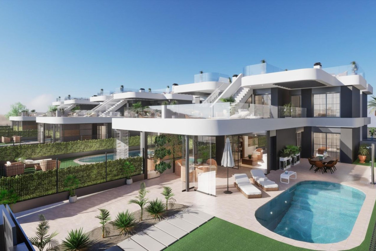 Sale of townhouse in  Avenida Juan Pablo II , Los Alcázares photo 3