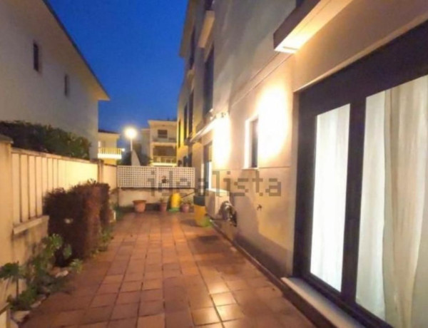 Piso en venta en  Berenguer d´entenza s/n, Oliva photo 1